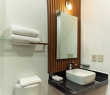 EOS Suites