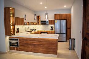 EOS Suites