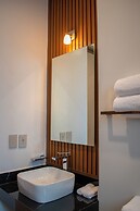 EOS Suites