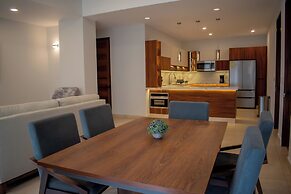 EOS Suites
