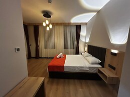Mayavera Otel