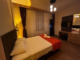 Mayavera Otel
