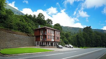 Mayavera Otel