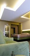 Opera Hotel