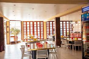 HOTEL MIRAVA