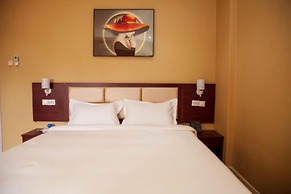 HOTEL MIRAVA