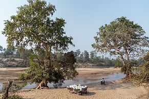 Outpost 12 - A Sinali Experience - Kanha