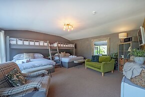 Lavender Lodge