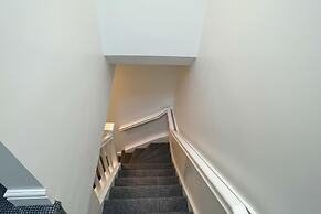 Construction Crew Quarters:5brfree Wifi & Parking