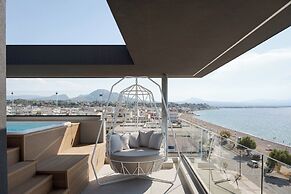 Avant Blue Boutique Hotel