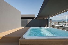 Avant Blue Boutique Hotel