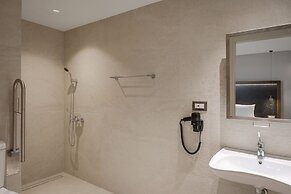 Avant Blue Boutique Hotel