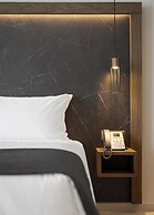 Avant Blue Boutique Hotel
