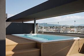 Avant Blue Boutique Hotel