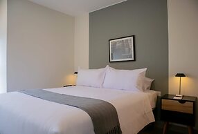 w Charming 2BR w Balcony in Miraflores