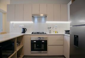 w Charming 2BR w Balcony in Miraflores