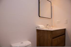 w Awesome 2BR Apartment in Miraflores