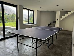 w Elegant 7BR Home w Pool in Santa Eualia