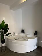 w Elegant 7BR Home w Pool in Santa Eualia