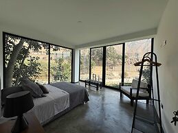 w Elegant 7BR Home w Pool in Santa Eualia