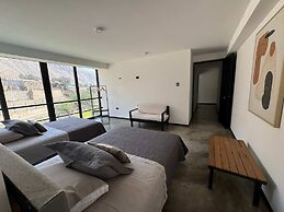 w Elegant 7BR Home w Pool in Santa Eualia