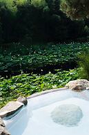 Tranquil 1BR Villa in Revislate
