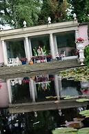 Tranquil 1BR Villa in Revislate