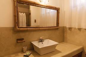 w Stylish 5BR House in Mancora