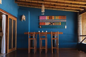 w Stylish 5BR House in Mancora