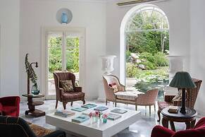 Charming 1BR Suite in Revislate