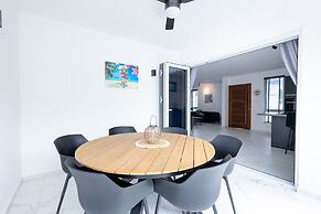 Modern Garden Villa Near Jan Thiel Mambo