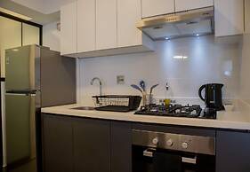 w Elegant 2BR w Distinctive Deco in Miraflores