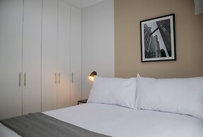 w Elegant 2BR w Distinctive Deco in Miraflores