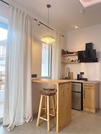 Mykonos Dot Suites