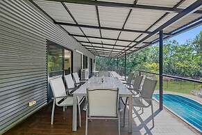Zen Pandanus Point Pool - Backyard - Balcony