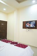 Hotel Adarsh