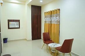 Hotel Adarsh
