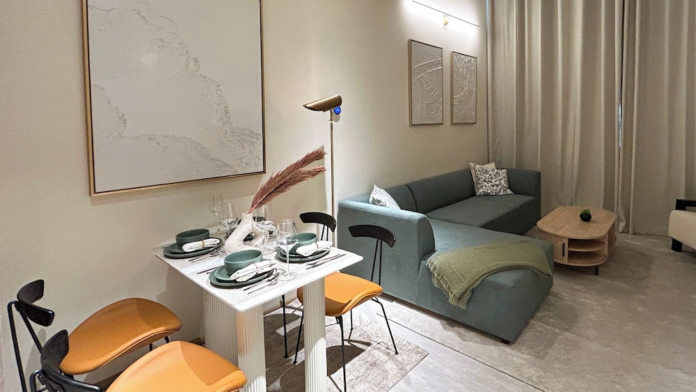 Stylish 1BR Penthouse in The Autograph