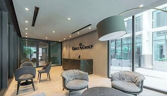 Stylish 1BR Penthouse in The Autograph