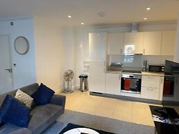 DH Aparthotels - Cromwell Apartment