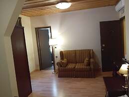 Dias Hotel