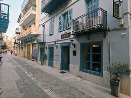Dias Hotel