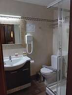 Dias Hotel