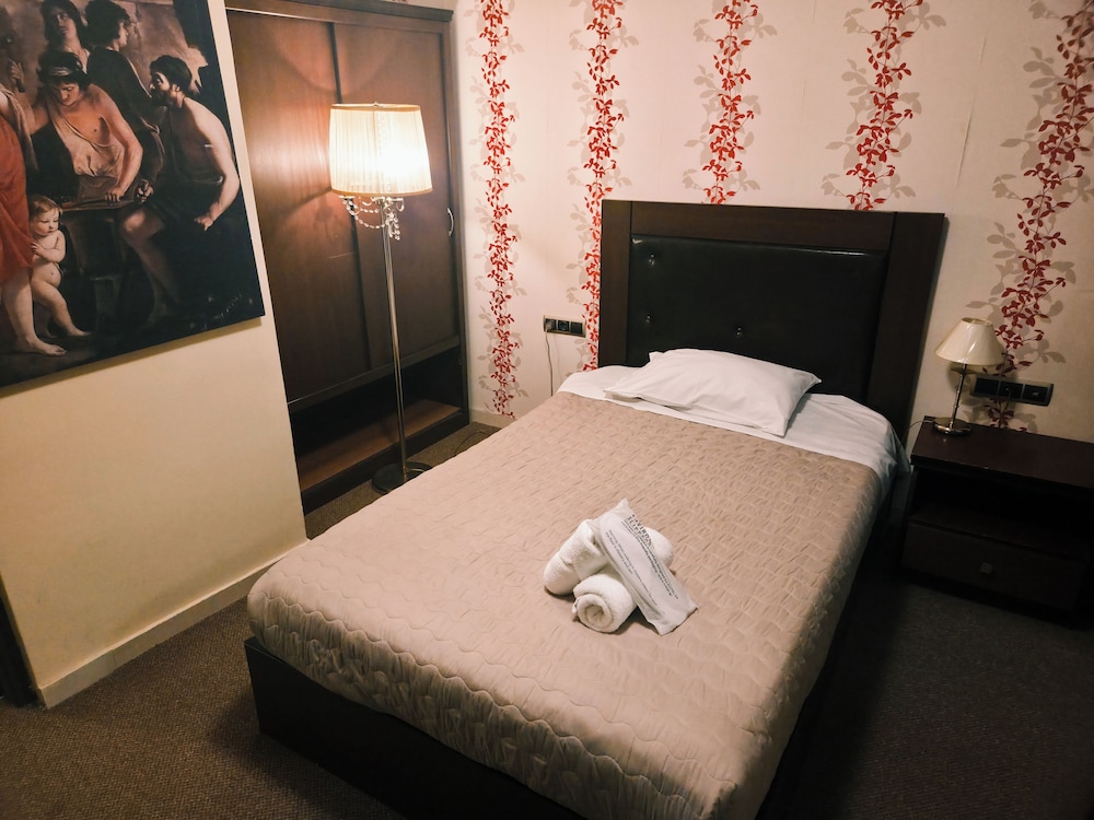 Dias Hotel