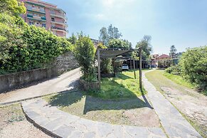 Pesto Home Holiday