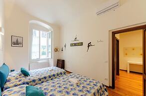 Bright 2BR flat in Rapallo Centre