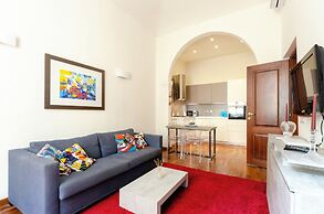 Bright 2BR flat in Rapallo Centre