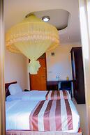 INEZA HOTEL