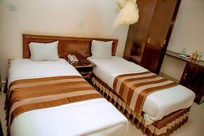INEZA HOTEL