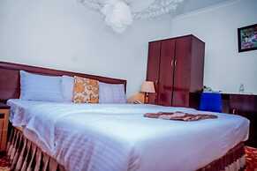 INEZA HOTEL